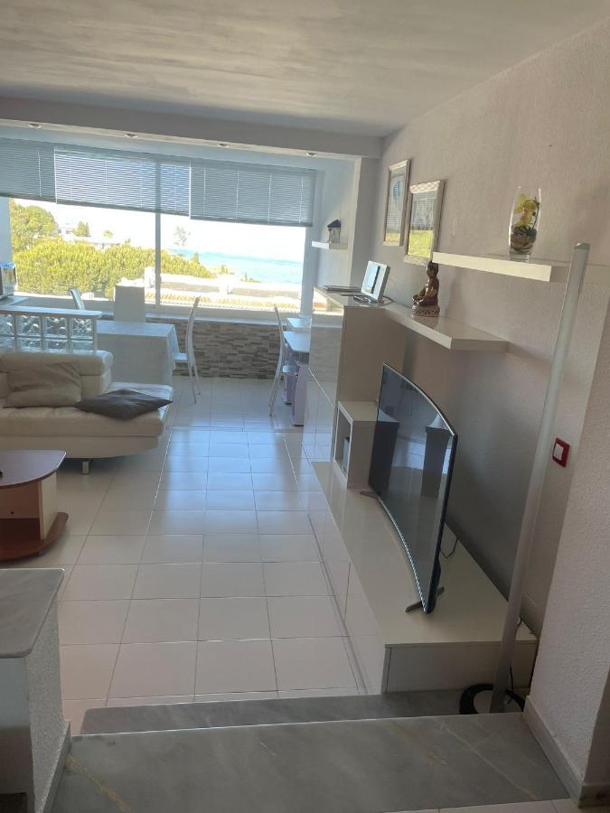 Precioso Estudio En Zona Residencial Miraflores Malaga Luaran gambar