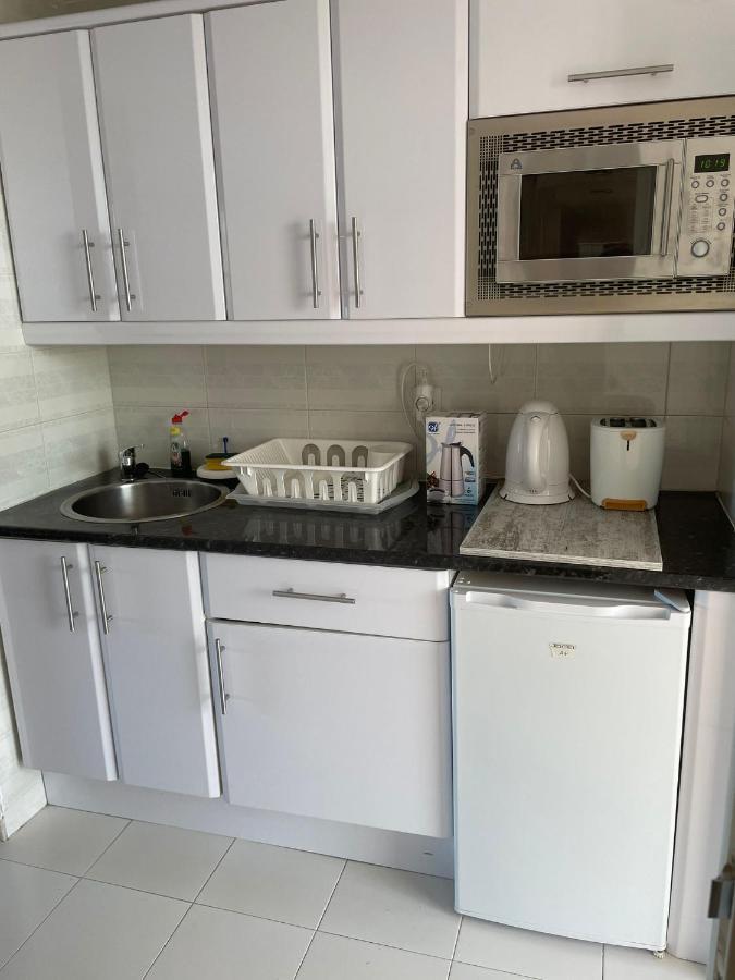 Precioso Estudio En Zona Residencial Miraflores Malaga Luaran gambar